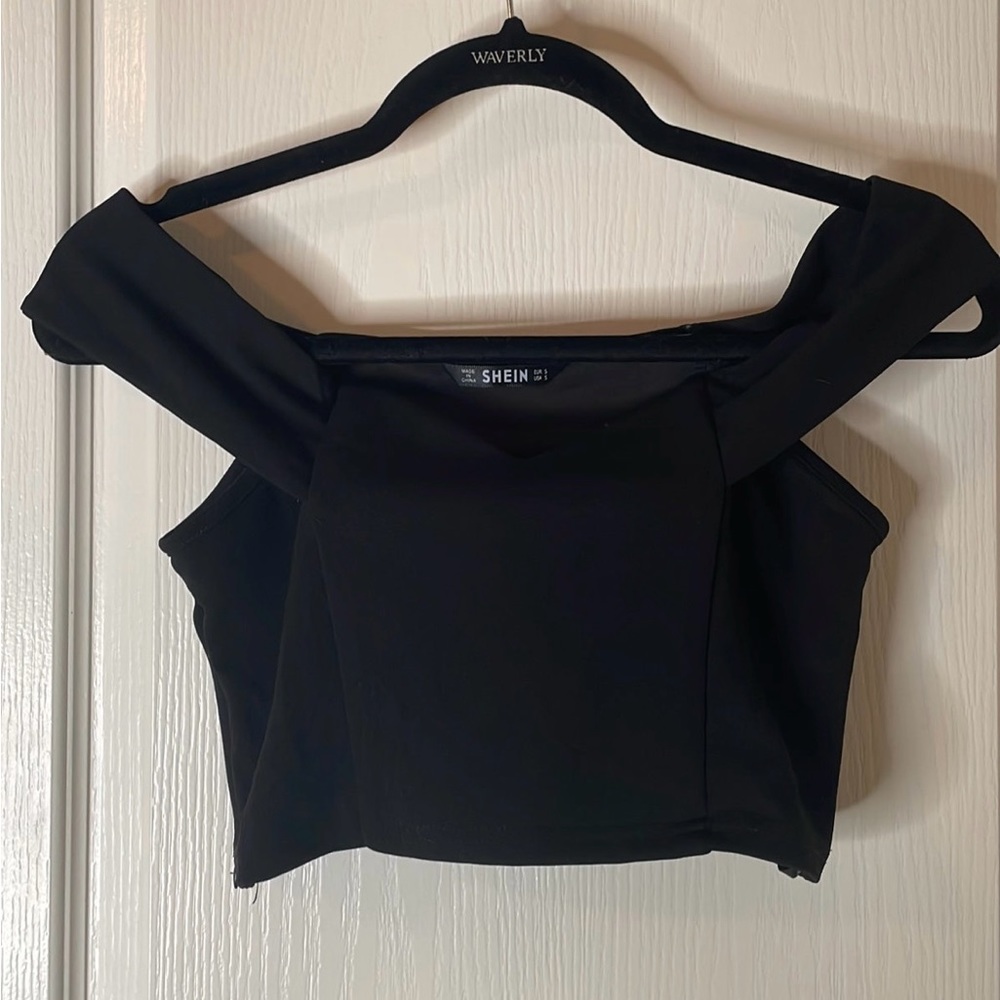 Off shoulder crop top